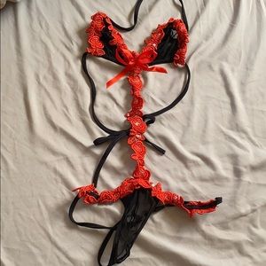 Dream girls red and black teddy